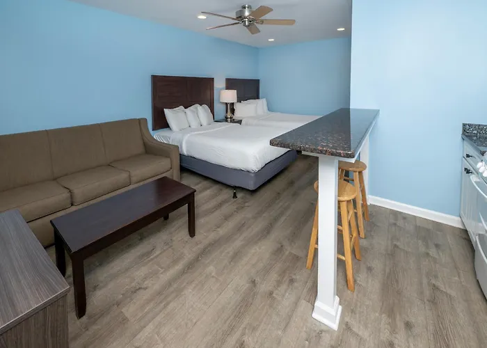 Commander House