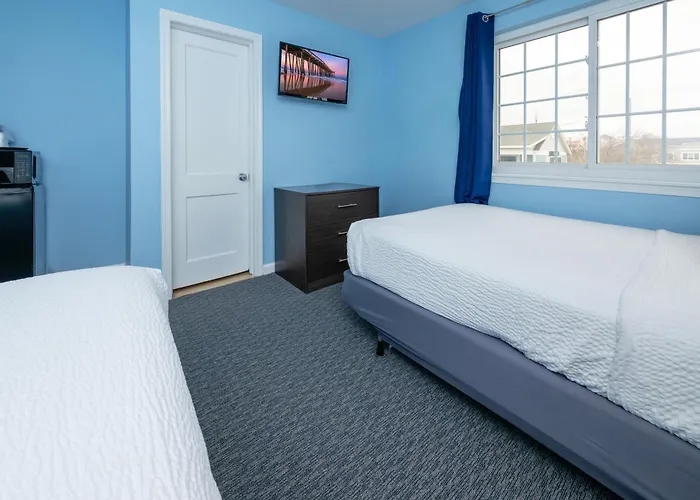 Commander House 2*
