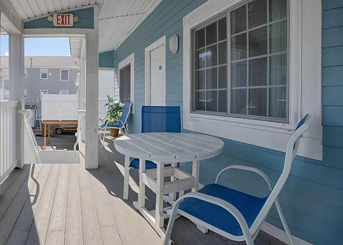 Commander House Hotel
